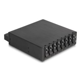   Delock 5.25  mobil állvány 8 x M.2 NVMe SSD-hez vékony SAS SFF-8654 konnektorokkal