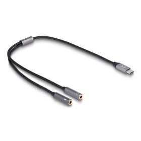   Delock Fejhallgató adapter USB Type-C  apa DAC 24 Bit / 96 kHz Hi-Res - 2 db. 3,5 mm-es, 3 tűs sztereo jack anya (66616)