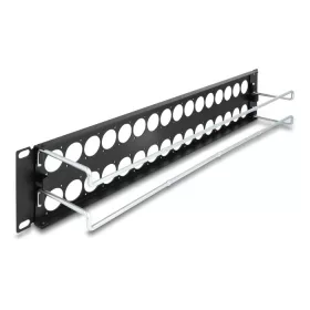   Delock 19  D-típusú patch panel húzásmentesítéssel, 32 porttal 2U fekete (67057)