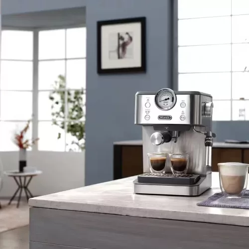 Delonghi EM450.M Linea Classic Eszpresszó kávéfőző, metál