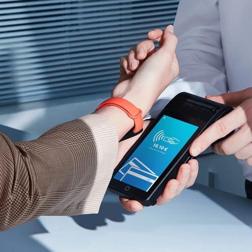 Xiaomi Mi Smart Band 6 aktivitásmérő, okoskarkötő fekete (BHR4951GL)