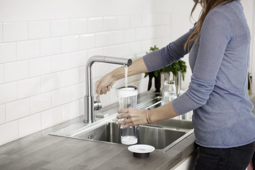 BRITA 1020115 Fill&Serve vízsúűrő kancsó + SZŰRŐ DISC, 1.3 L