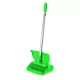 Igeax élelmiszeripari billenős szemetes lapát és seprű 28cm széles, 80cm nyéllel zöld 0,5 mm