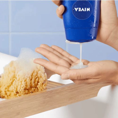 Nivea Nourishing Moments of Joy Ajándékcsomag - Krémtusfürdő 250 ml+ Testápoló tej 250 ml