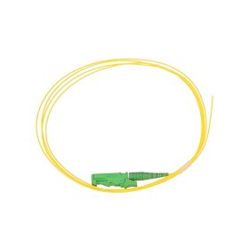 Extralink APC | Pigtail | PVC, Single mode, G657A1, 1,5m