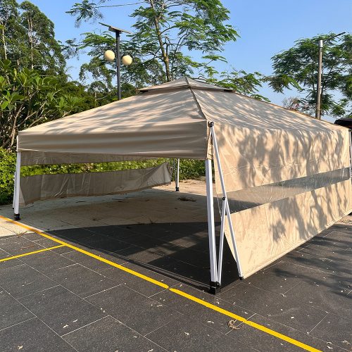 Pavilon árnyékolóval, félhátfallal, bézs