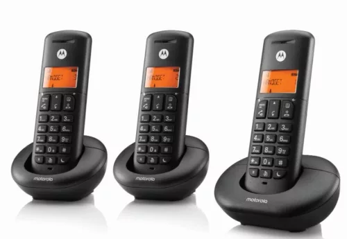 Motorola E203 fekete vezeték nélküli telefon