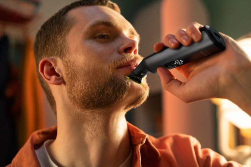 Philips QP6551/15 OneBlade Pro Face + Body hibrid borotva