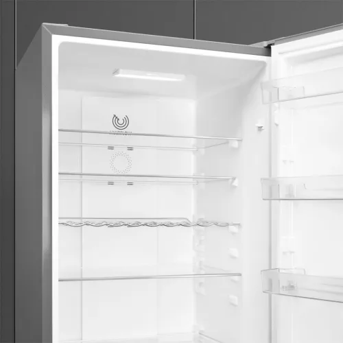 SMEG RC20XDNE szabadon álló alulfagyasztós hűtőszekrény Total No Frost hűtési rendszerrel és Multiflow légáramlással Universale design , Inox / Rozsdamentes acél hatás